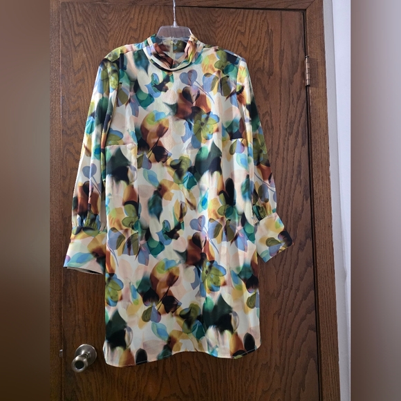 Eloquii  Satin Wide Sleeve Multicolor Abstract Dress Women 18 - Picture 4 of 8